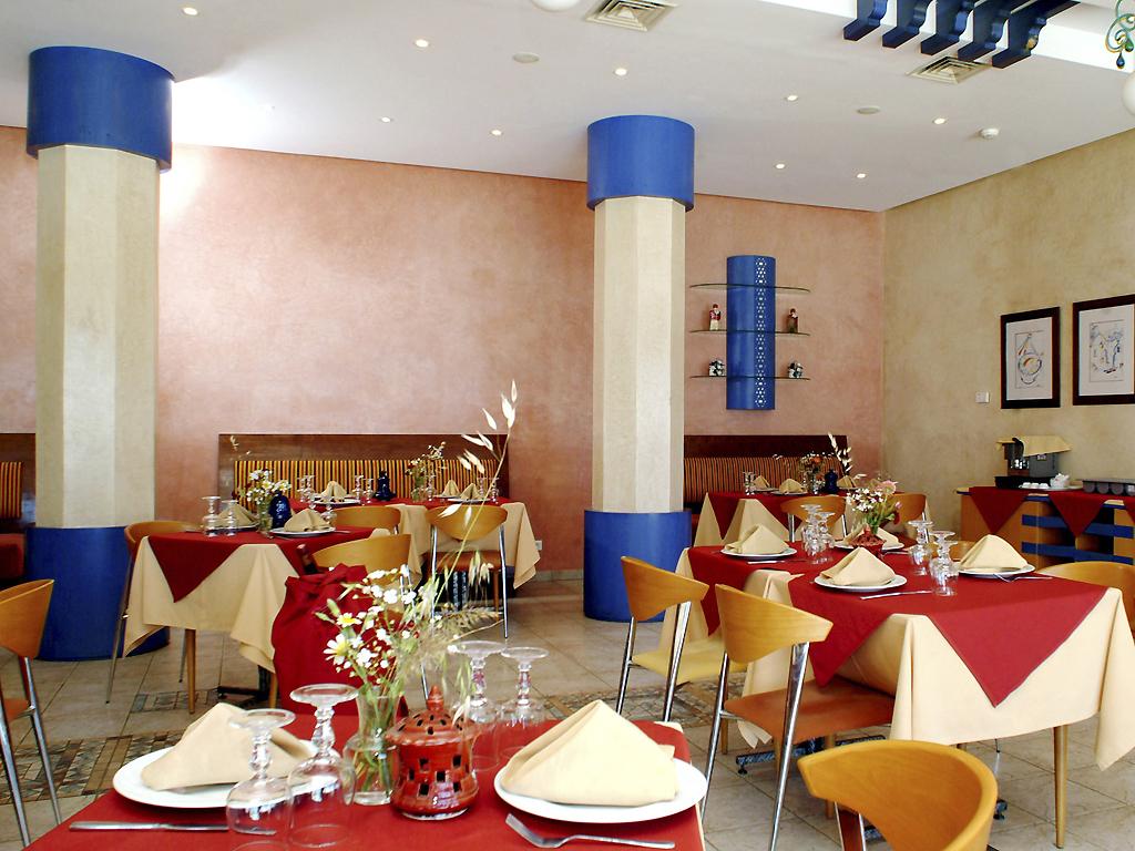 Ibis Fnideq Hotel Ngoại thất bức ảnh
